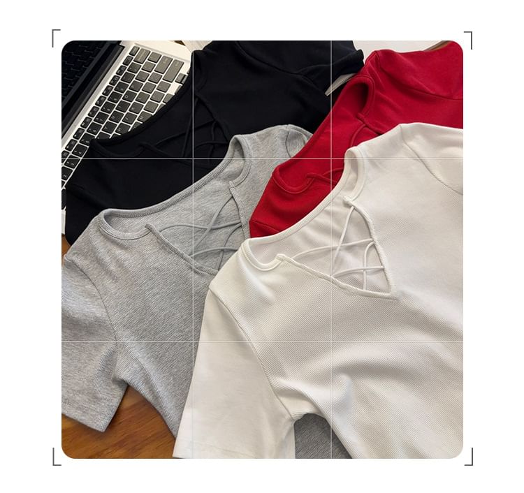 Short-Sleeve V-Neck Lace Tee
