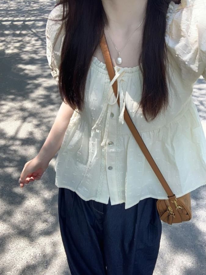 Scoop Neck Lace Peplum Blouse