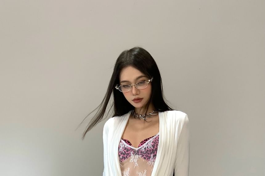 Long Sleeve Ruched Lace Panel T-Shirt