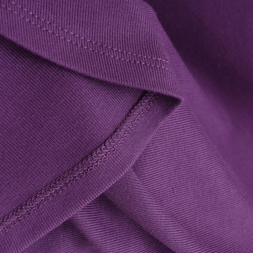 Plain Square-Necked Cap-Sleeved Crop Top