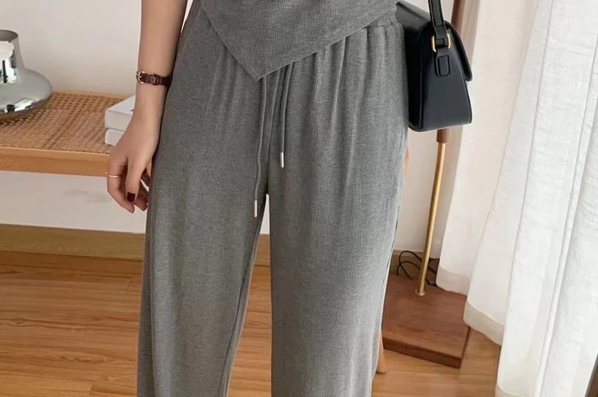 Asymmetric Short-Sleeved Crop Top & Drawstring Sweatpants Set