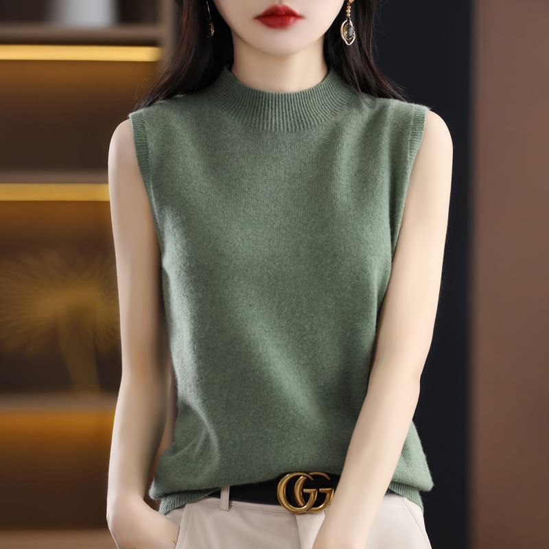 Sleeveless Plain Mock-Neck Knitted Top