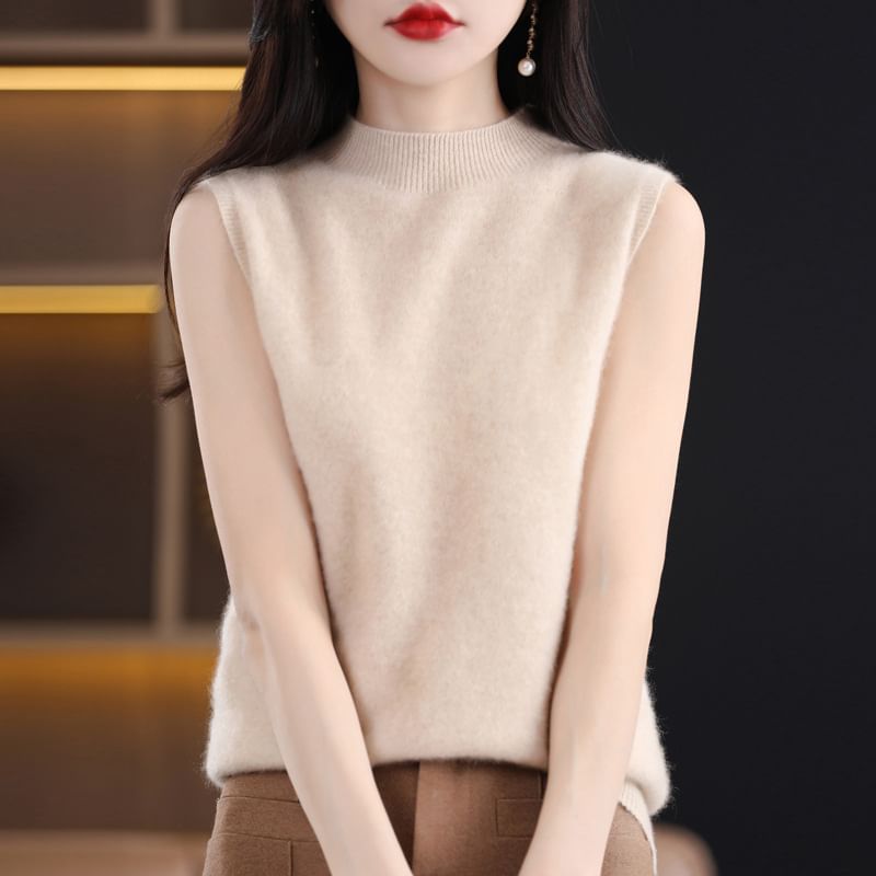 Sleeveless Plain Mock-Neck Knitted Top