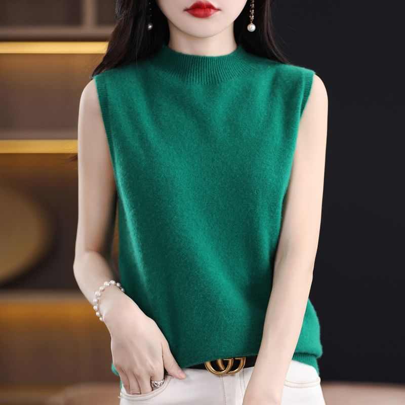 Sleeveless Plain Mock-Neck Knitted Top