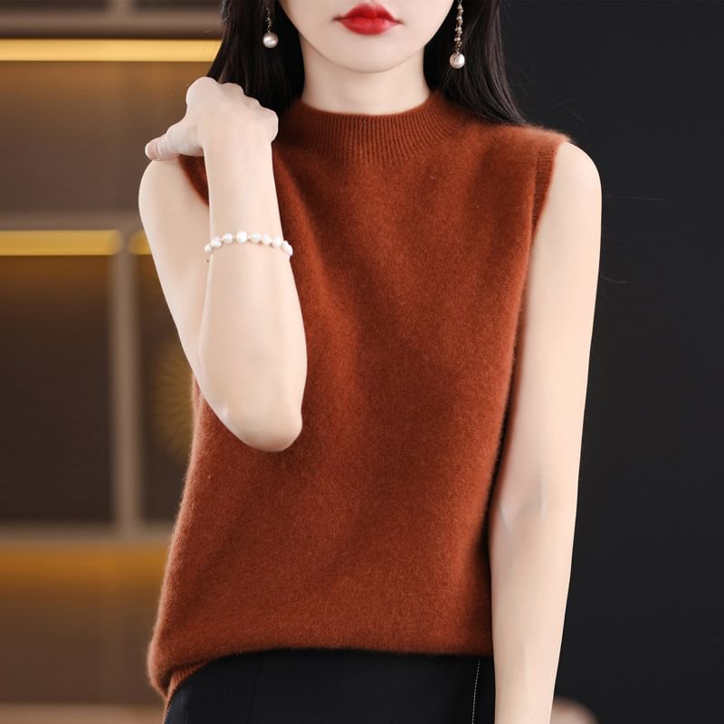 Sleeveless Plain Mock-Neck Knitted Top