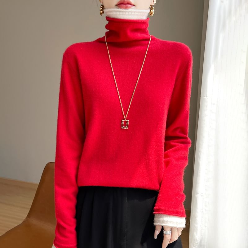 Mock Two-Piece Turtleneck Long-Sleeved Knit Top