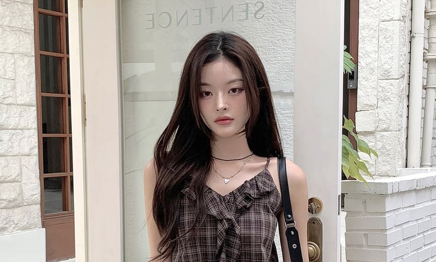 Plaid Spaghetti-Strap V-Necked Ruffled Camisole Top