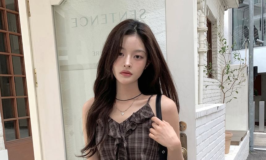 Plaid Spaghetti-Strap V-Necked Ruffled Camisole Top