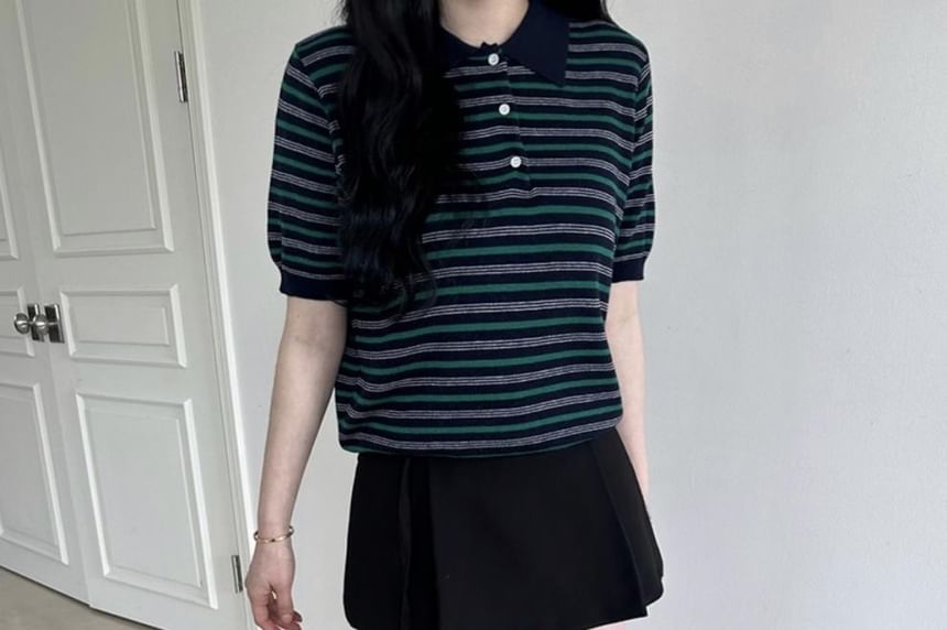 Striped Short-Sleeved Knitted Polo Shirt