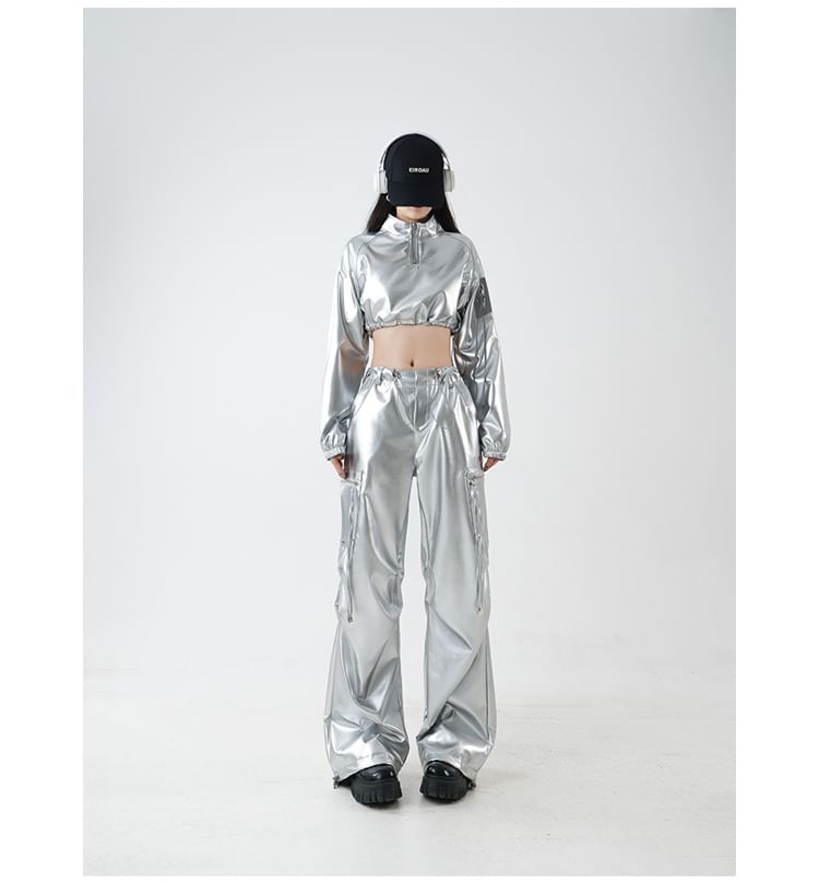 Metallic Half-Zip Cropped Sweatshirt with Drawstring Baggy Cargo Pants
