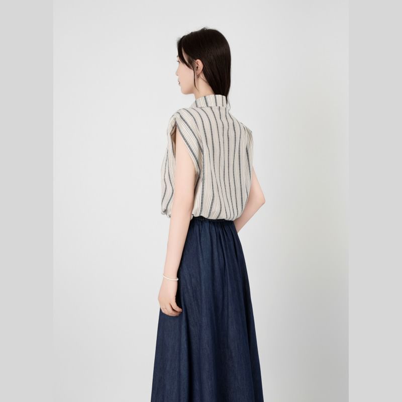 Cap-Sleeve Striped Collared Crop Blouse & High Waist Denim Midi Skirt
