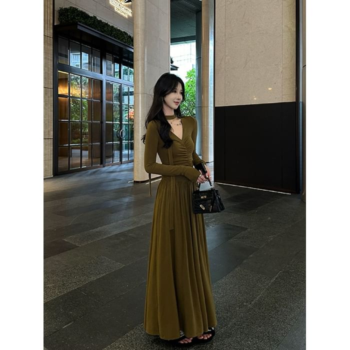 Long-Sleeve V-Neck Plain Maxi A-Line Dress