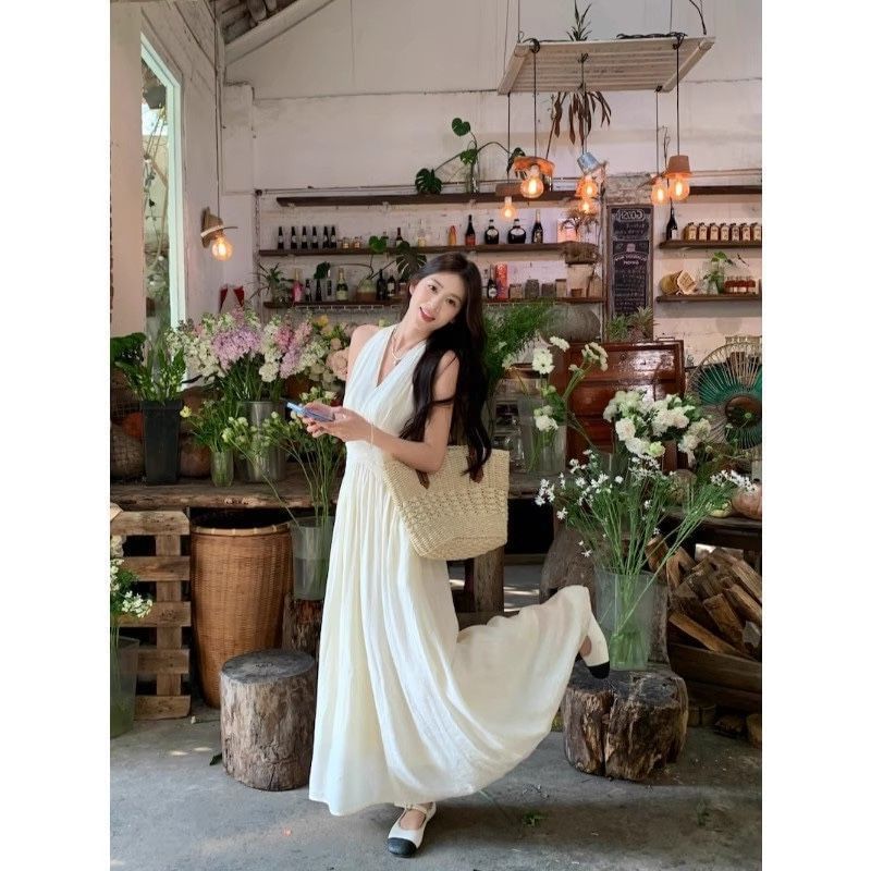 Sleeveless Halter Plain Maxi A-Line Dress