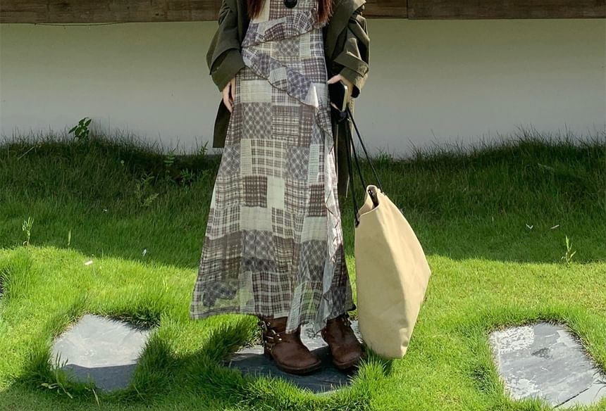 Sleeveless V-Neck Plaid Maxi A-Line Dress / Hooded Utility Jacket