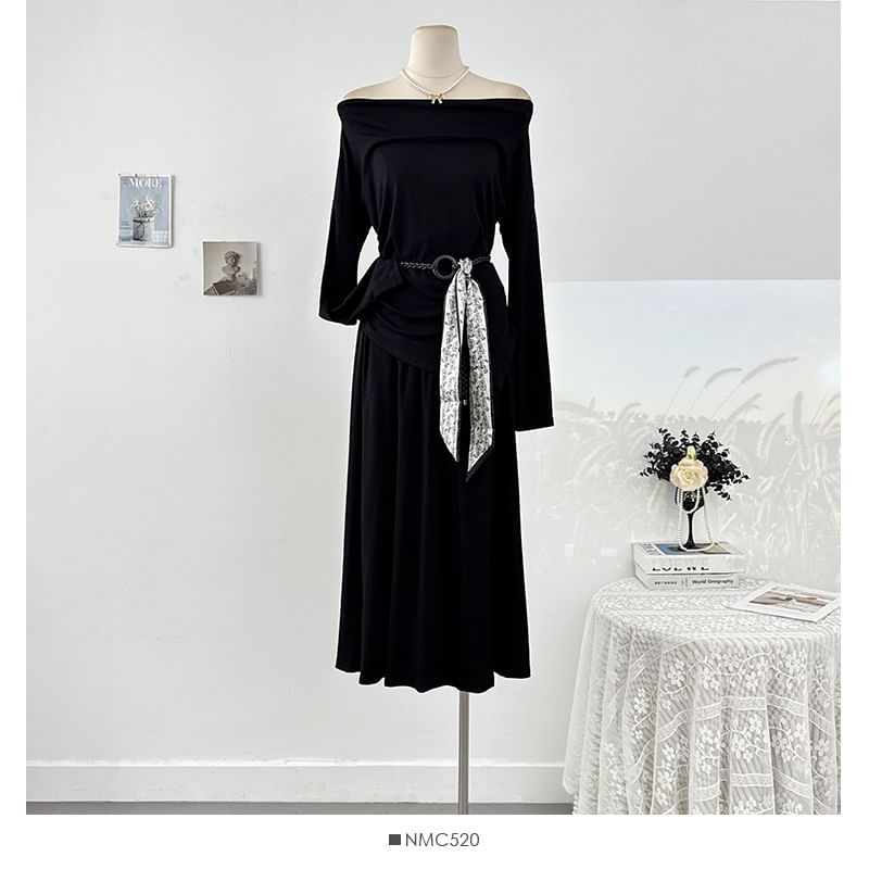 Plain Loose-Fit Off-Shoulder Tee & High-Rise Maxi Skirt Set, Long-Sleeved