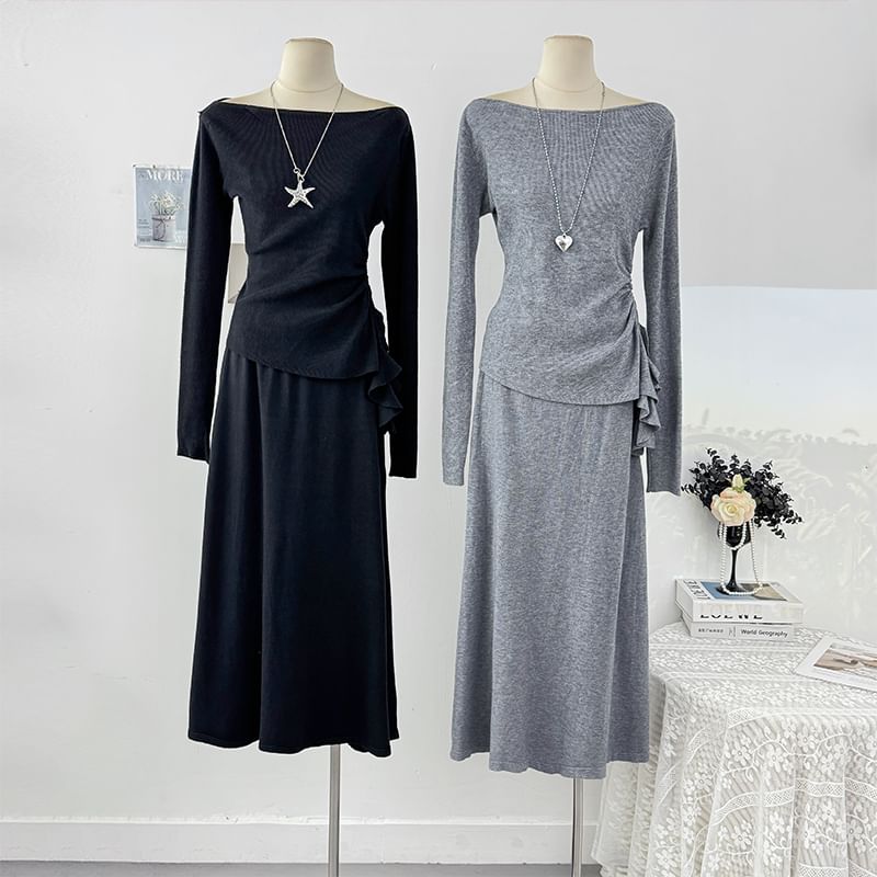 Plain Ruched Off-Shoulder Knit Top & Maxi Skirt Set, Long-Sleeved