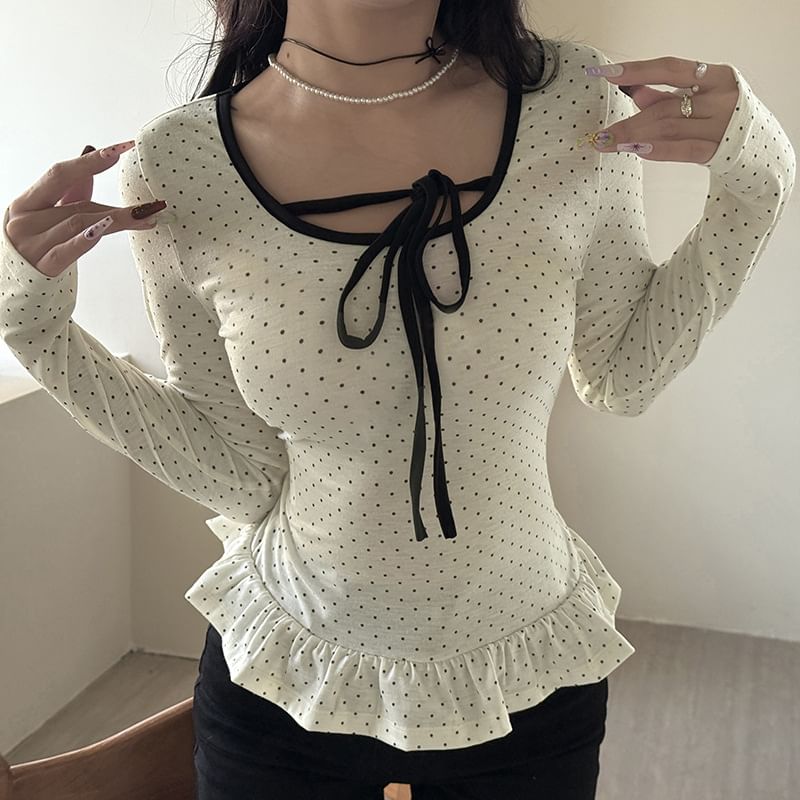 Dotted Ruffled Trim Scoop-Neck Long-Sleeved Tee