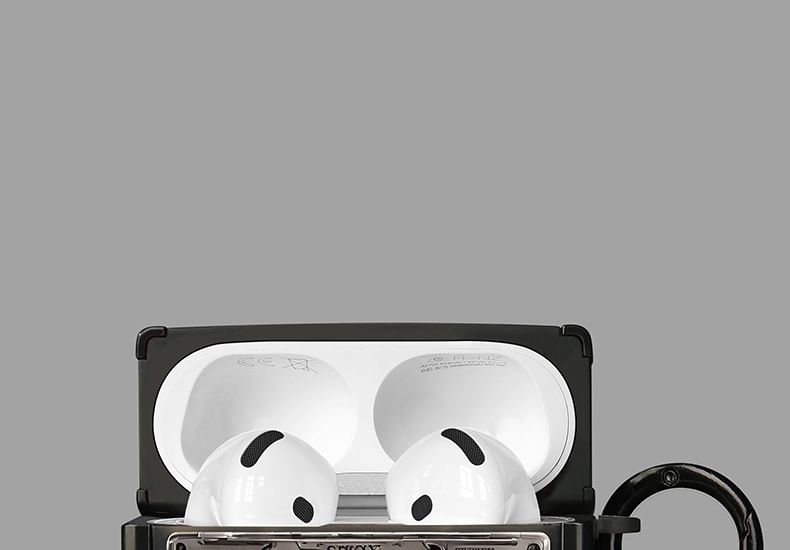 Cassette / Hi-Fi Apple AirPods / Pro Earphone Case Skin with Clip / Strap