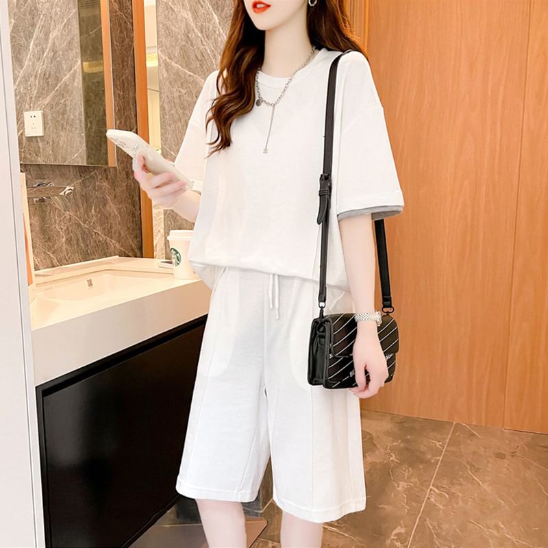 Oversized Crewneck Tee & Drawstring Shorts Set, Short-Sleeved