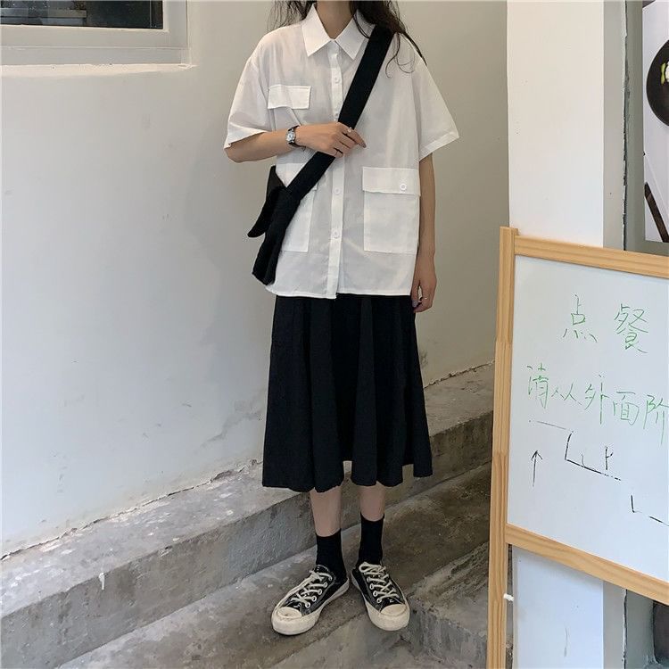 Plain Button-Up Short-Sleeved Shirt