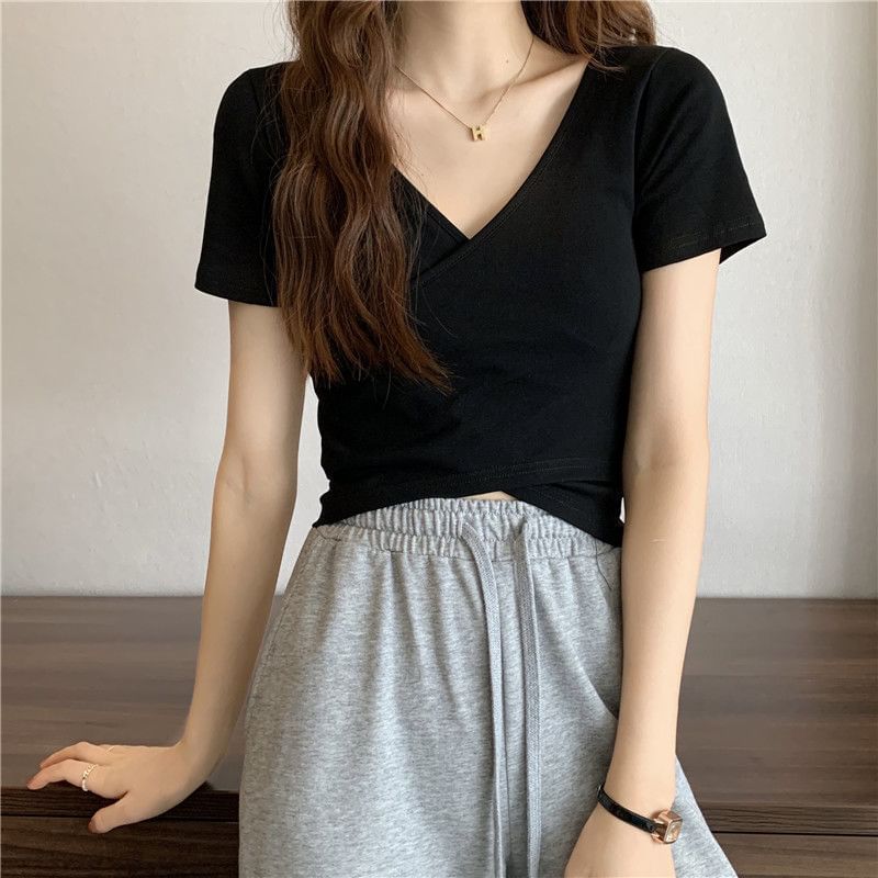 Plain Wrap V-Neck Short-Sleeved Cropped Tee