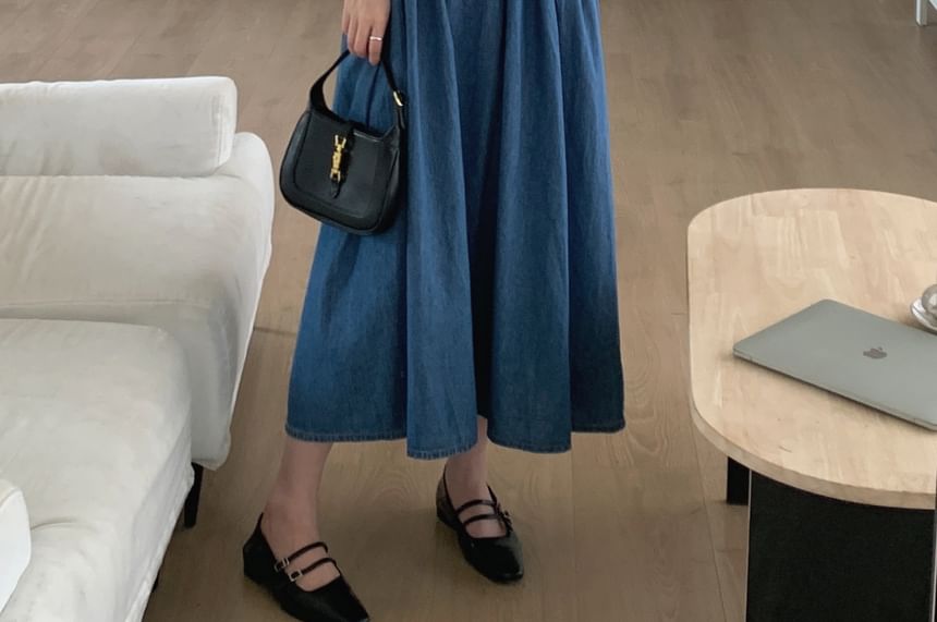 Puff-Sleeve Crew Neck Dotted Blouse / Denim Maxi Dungaree Dress