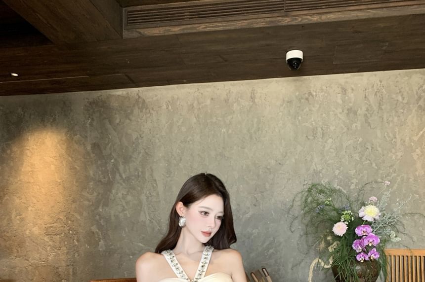 Sleeveless V-Neck Plain Rhinestone Panel Mesh Maxi Sheath Dress