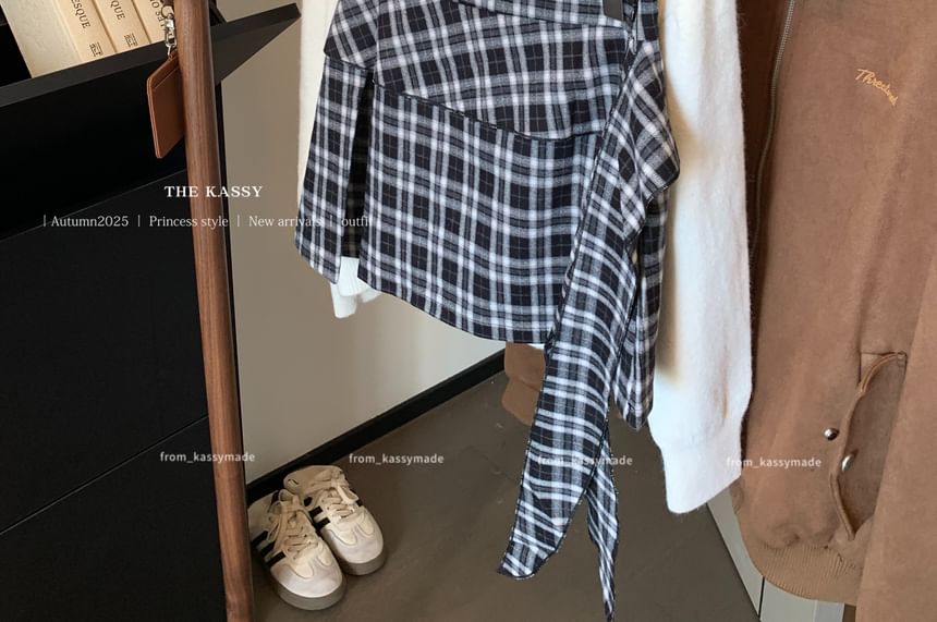 Plaid Asymmetrical Slit Mini Pencil Skirt with High Rise