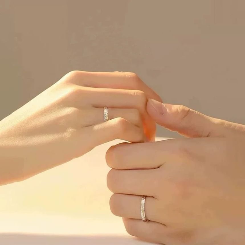 Couple Matching Debossed Alloy Open Ring