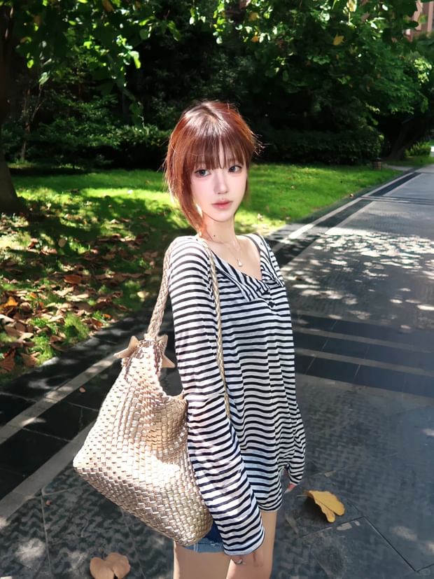 Striped Henley Tee with Boat Neckline and Extended Sleeves