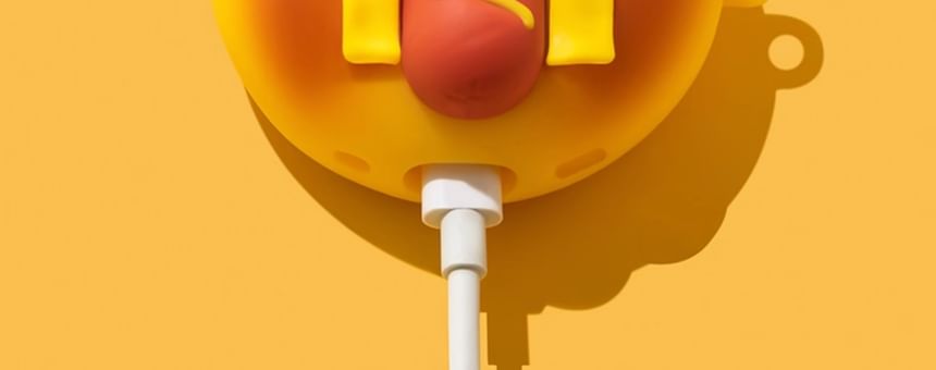 Hot Dog Apple AirPods / Pro Earphone Case Skin