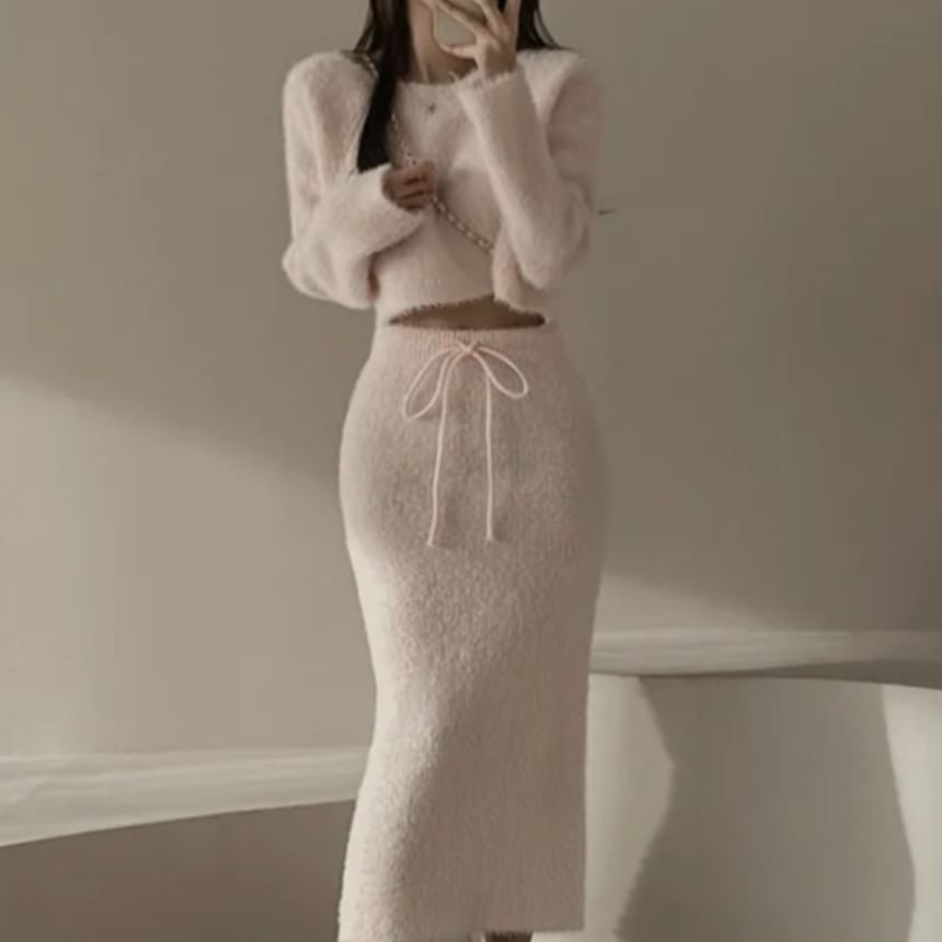 Two-Piece Cropped Knit Sweater and Mini Skirt Matching Ensemble Set