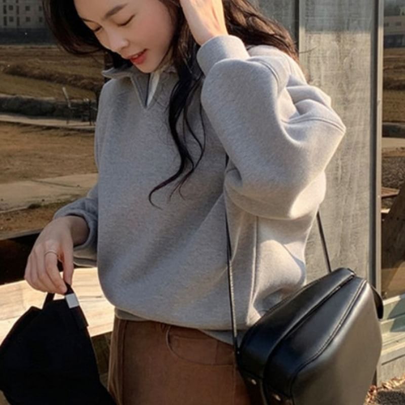 Collared Solid Pullover Top