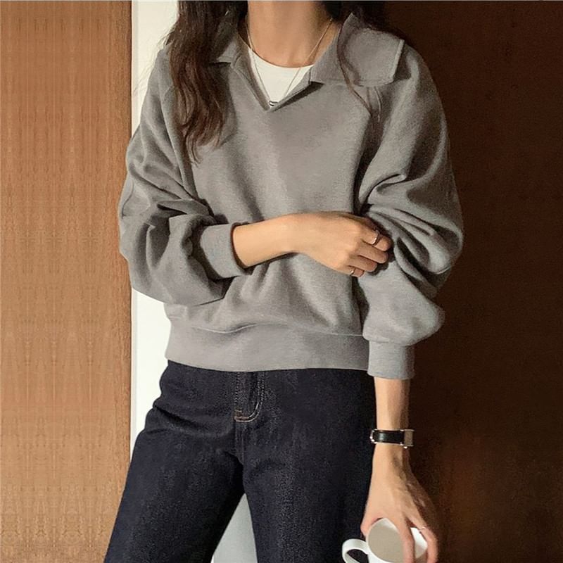 Collared Solid Pullover Top