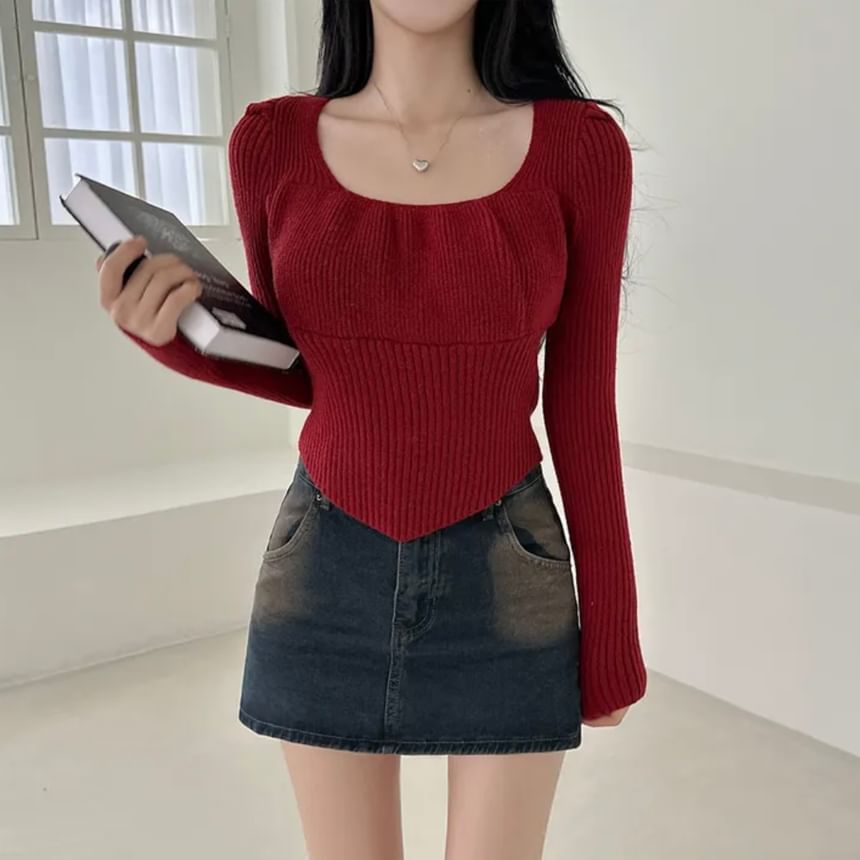 Asymmetric Solid Knit Top with Crewneck & Long Sleeves