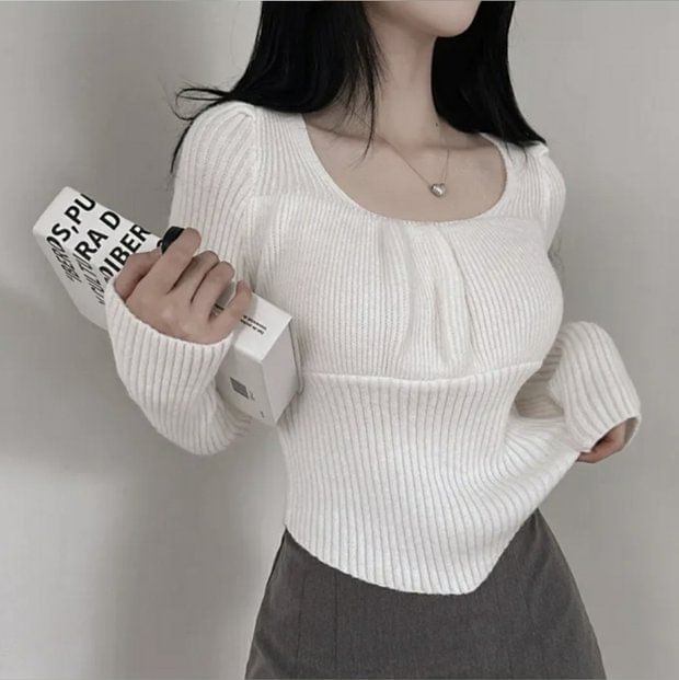 Asymmetric Solid Knit Top with Crewneck & Long Sleeves