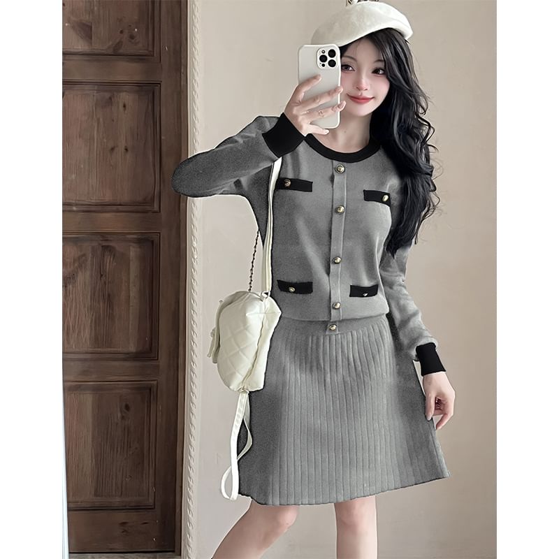 Crew Neck Contrast Trim Knit Top & Ribbed Skirt Set