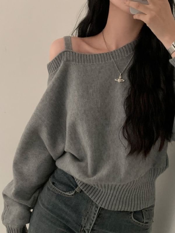 Cold Shoulder Plain Knit Pullover Sweater