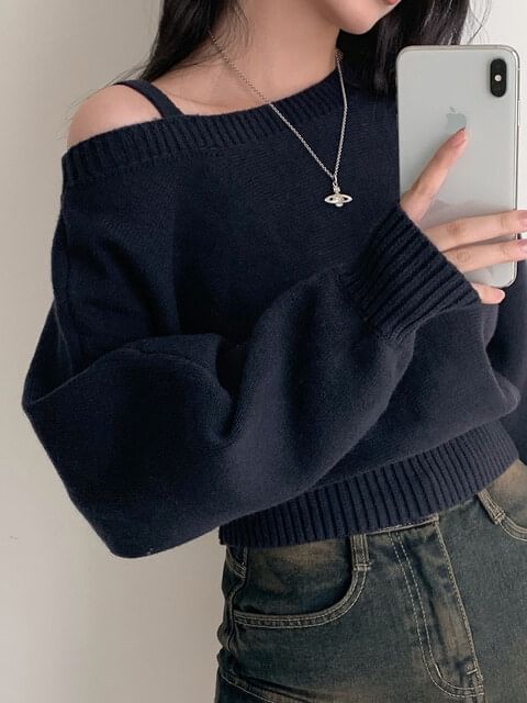 Cold Shoulder Plain Knit Pullover Sweater