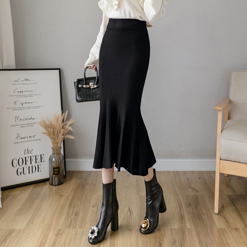 Fishtail Midi Knit Skirt with High Waist