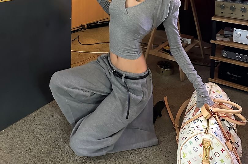 Set: Long Sleeve Plain Shrug + Sleeveless Crop Top