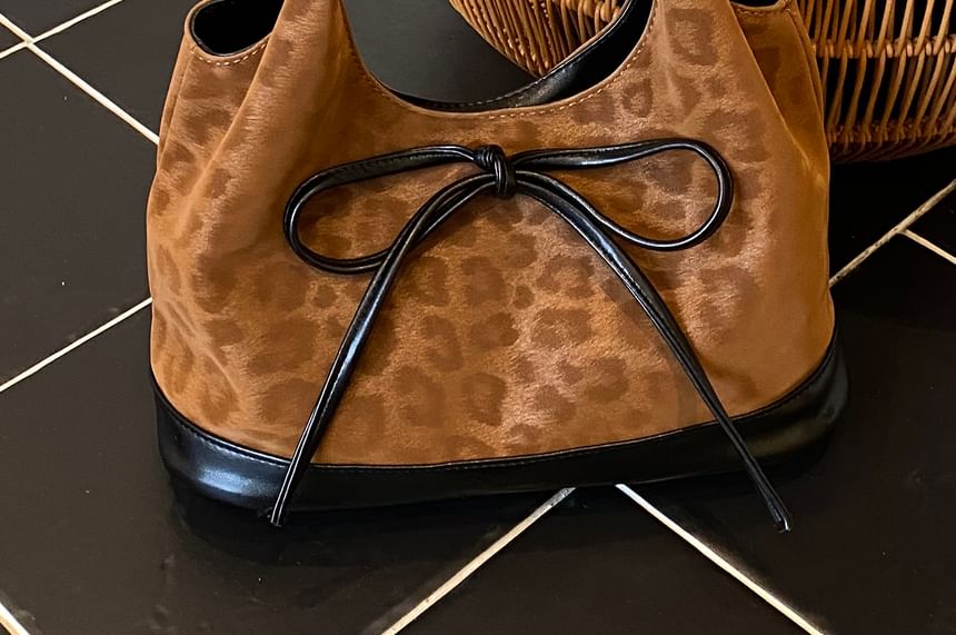 Leopard Print Shoulder Bag