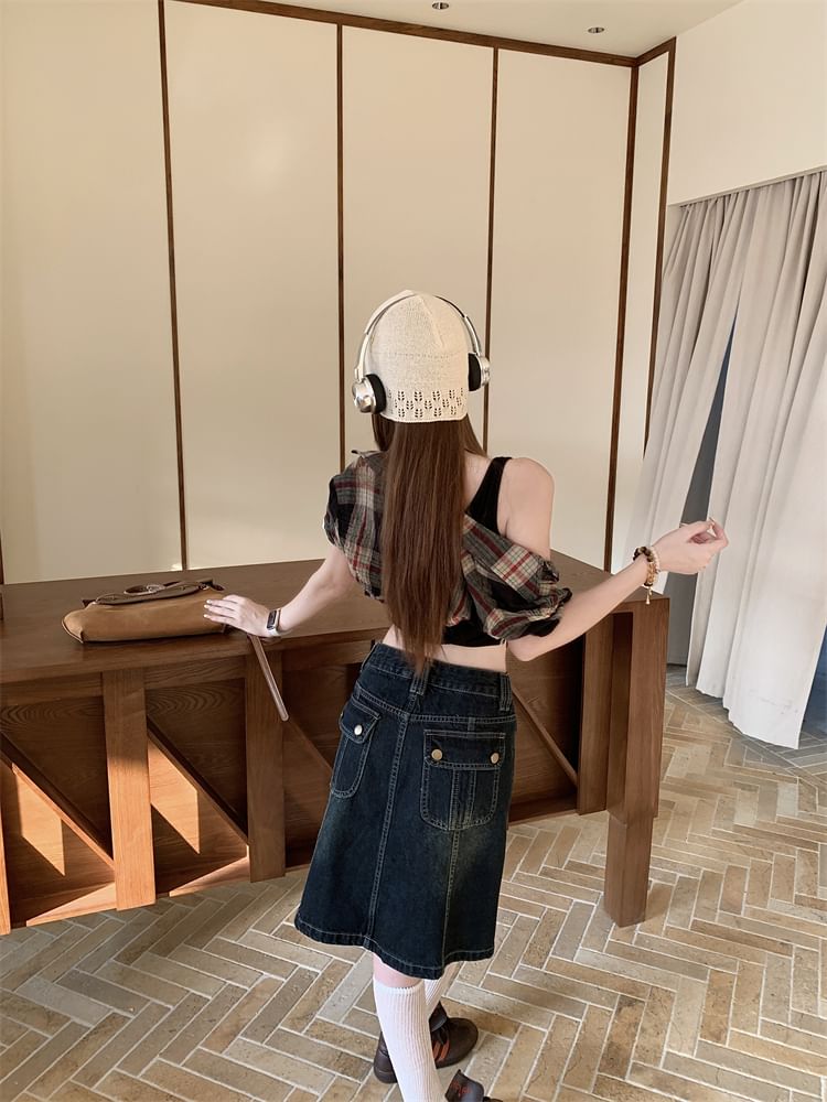 Washed Denim A-Line Skirt with Mid Rise