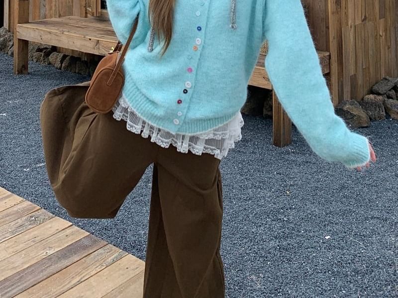 Crewneck Contrast Button Cardigan