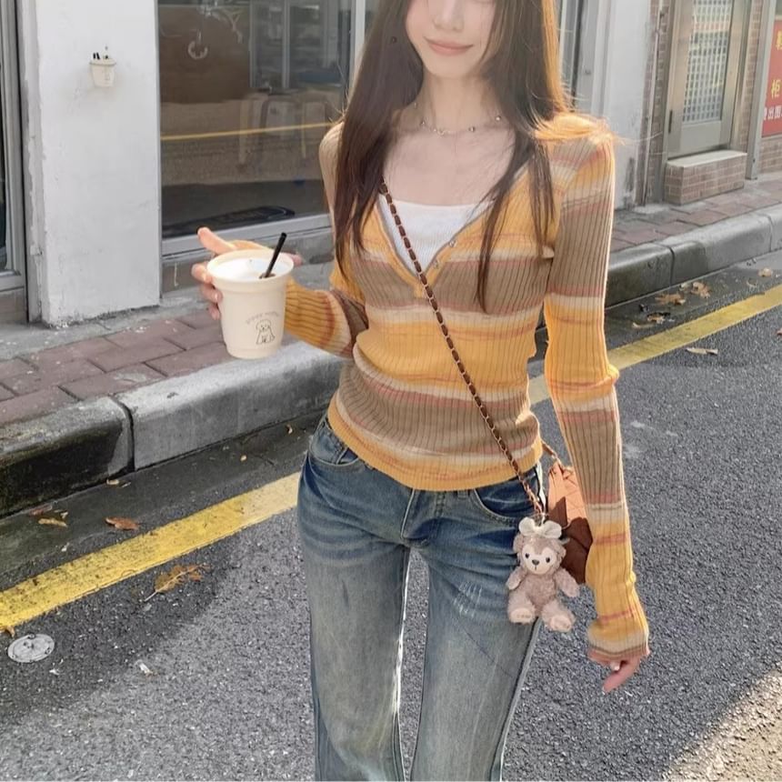 Striped Ribbed Knit Top with V-Neckline and Long Sleeves