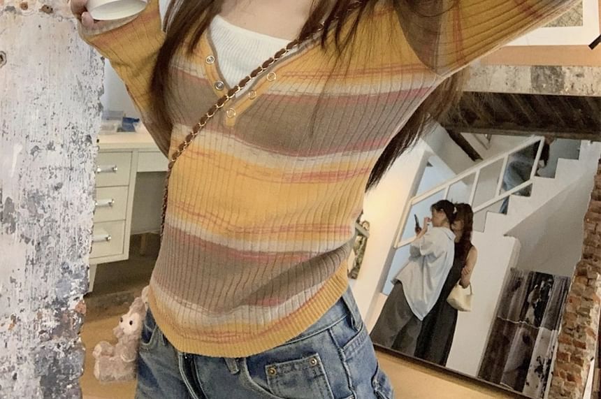 Striped Ribbed Knit Top with V-Neckline and Long Sleeves