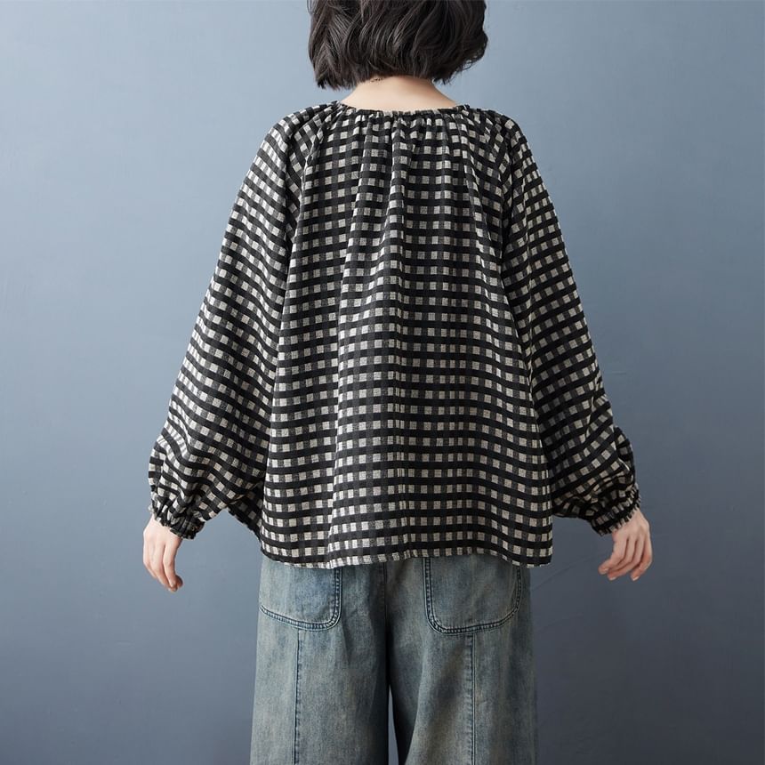 Plaid Blouse with Crew Neck and Long Sleeves