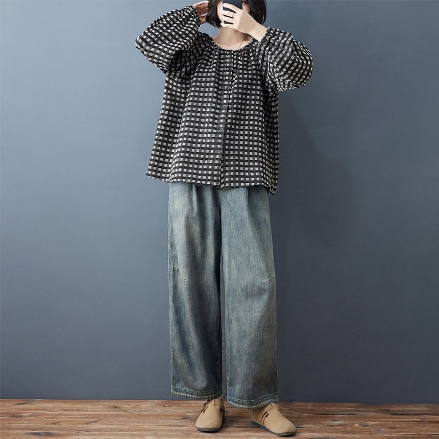 Plaid Blouse with Crew Neck and Long Sleeves
