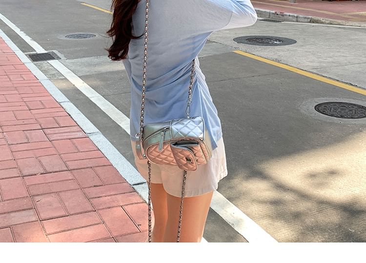 Slim-Fit Tee with Off-Shoulder Neckline and Long Sleeves