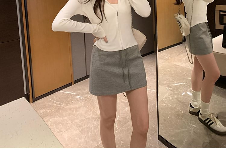 Zip-Up Cropped Hoodie in Solid Color